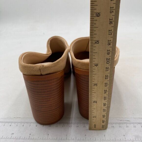 Elegant Tan Mules - Picture 4 of 7